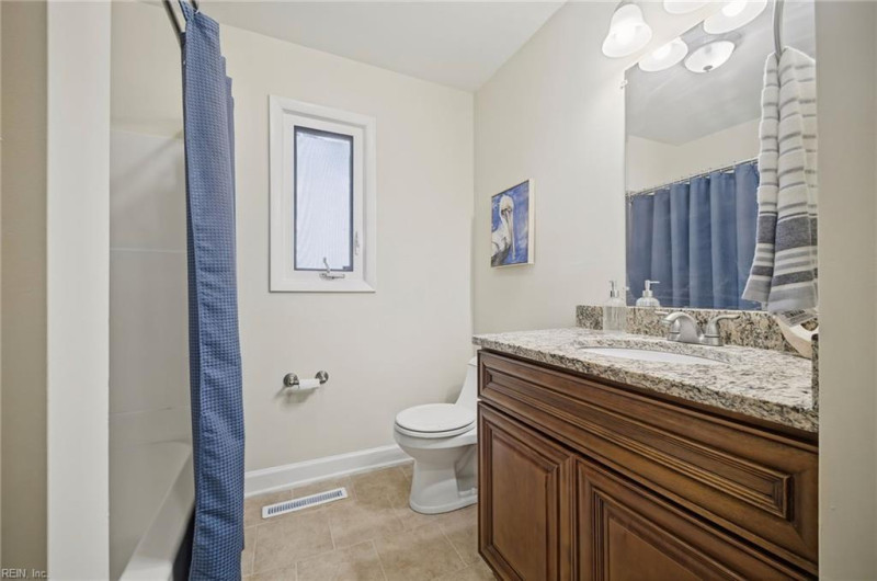 Photo 6 of 41 residential for sale in Virginia Beach virginia