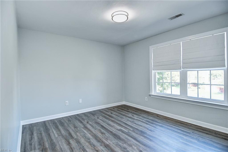 Photo 30 of 46 residential for sale in Chesapeake virginia Photo 30 of 46 residential for sale in Chesapeake virginia