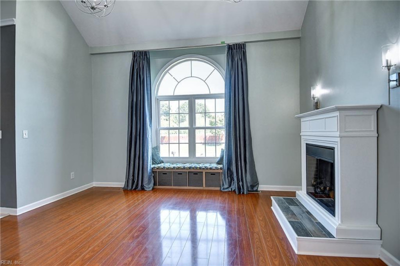 Photo 5 of 46 residential for sale in Chesapeake virginia Photo 5 of 46 residential for sale in Chesapeake virginia