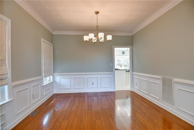 Photo 9 of 46 residential for sale in Chesapeake virginia Photo 9 of 46 residential for sale in Chesapeake virginia