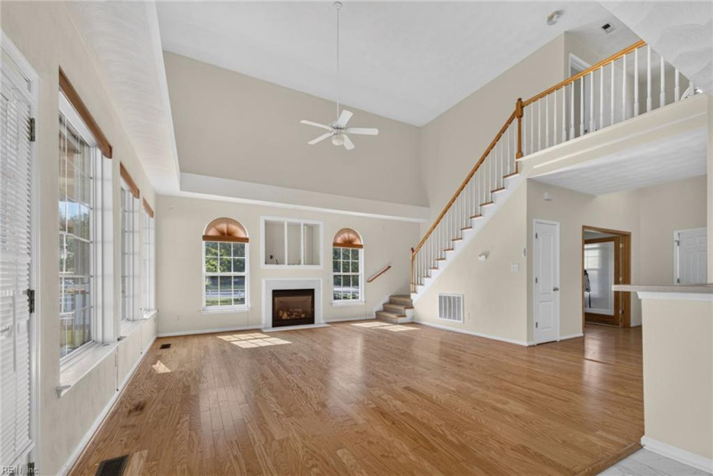 Photo 14 of 50 residential for sale in Suffolk virginia