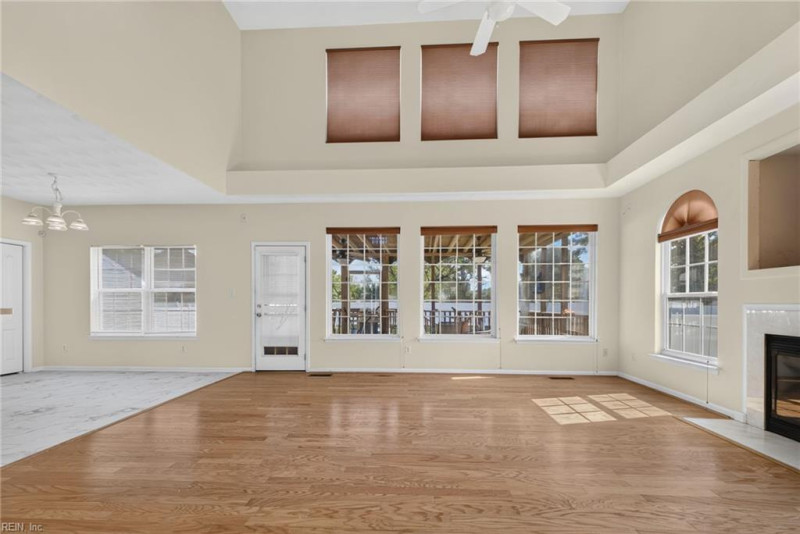 Photo 16 of 50 residential for sale in Suffolk virginia