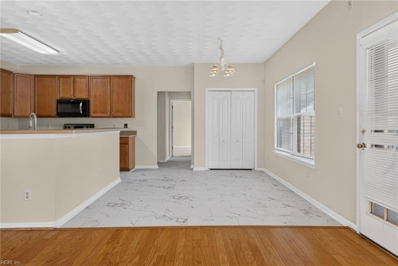 Photo 18 of 50 residential for sale in Suffolk virginia