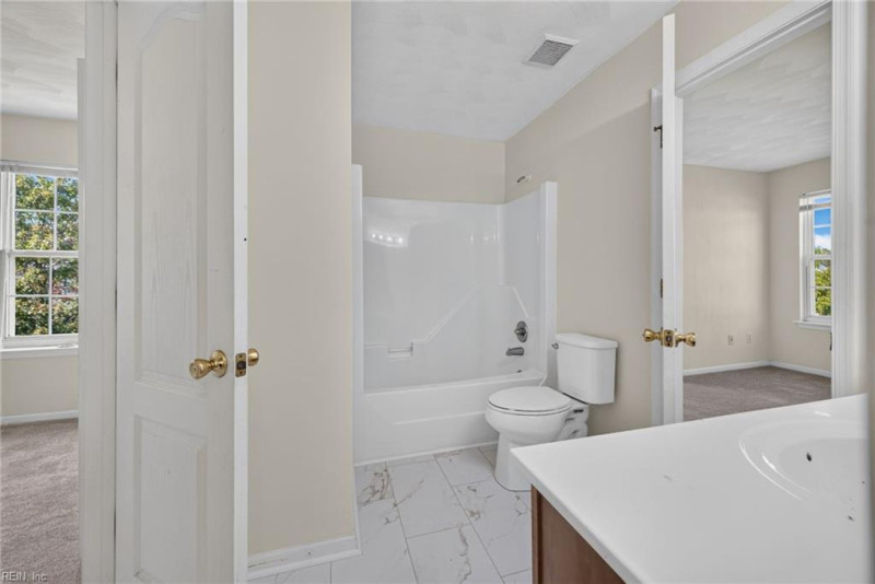 Photo 37 of 50 residential for sale in Suffolk virginia