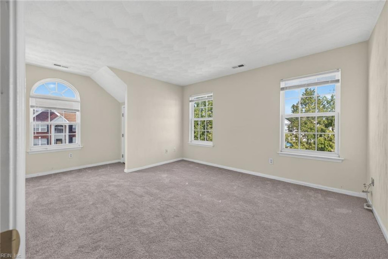 Photo 38 of 50 residential for sale in Suffolk virginia