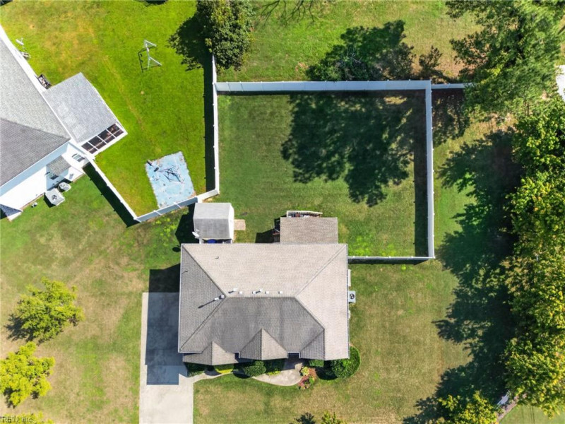 Photo 4 of 50 residential for sale in Suffolk virginia
