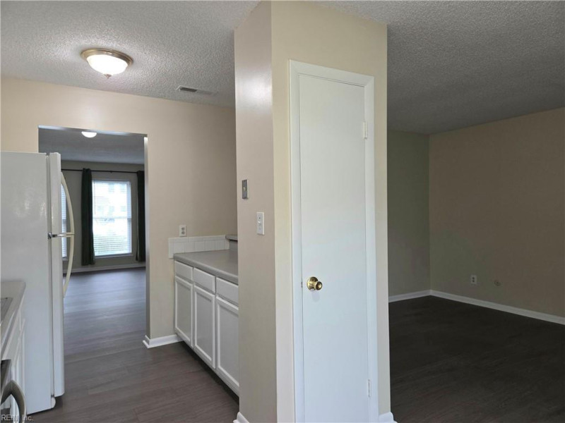 Photo 20 of 26 residential for sale in Virginia Beach virginia
