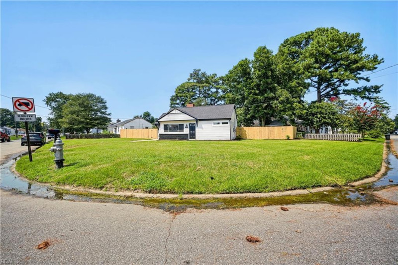 Photo 25 of 30 residential for sale in Portsmouth virginia Photo 25 of 30 residential for sale in Portsmouth virginia
