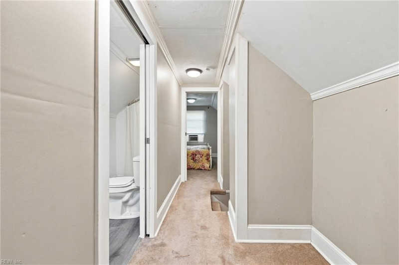 Photo 32 of 36 residential for sale in Portsmouth virginia