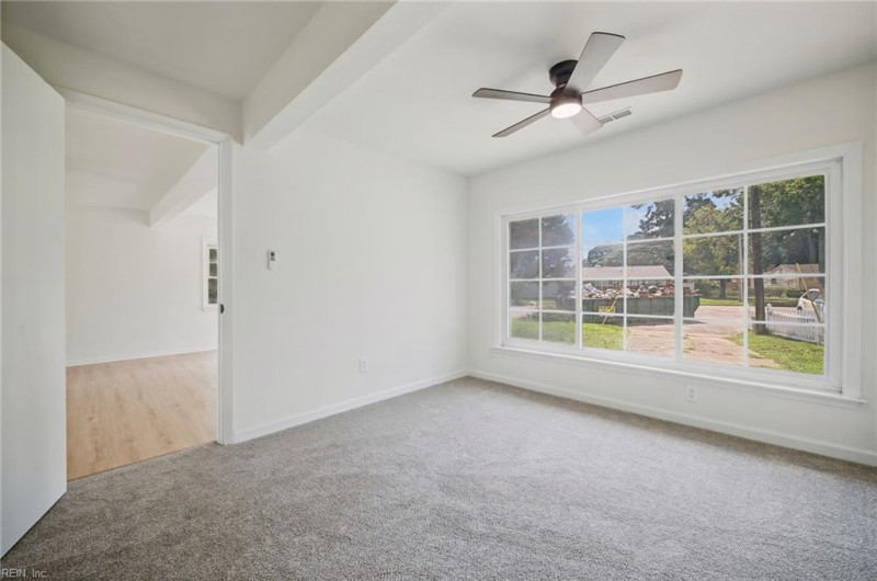Photo 14 of 41 residential for sale in Virginia Beach virginia