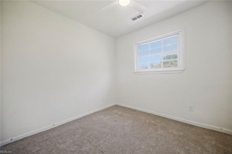 Photo 21 of 41 residential for sale in Virginia Beach virginia