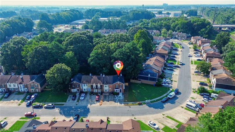Photo 28 of 31 residential for sale in Chesapeake virginia