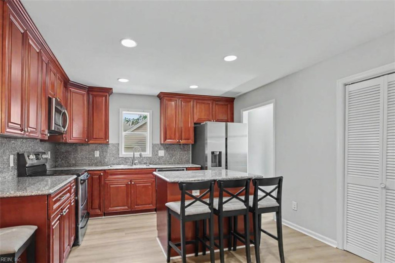 Photo 13 of 35 residential for sale in Norfolk virginia Photo 13 of 35 residential for sale in Norfolk virginia