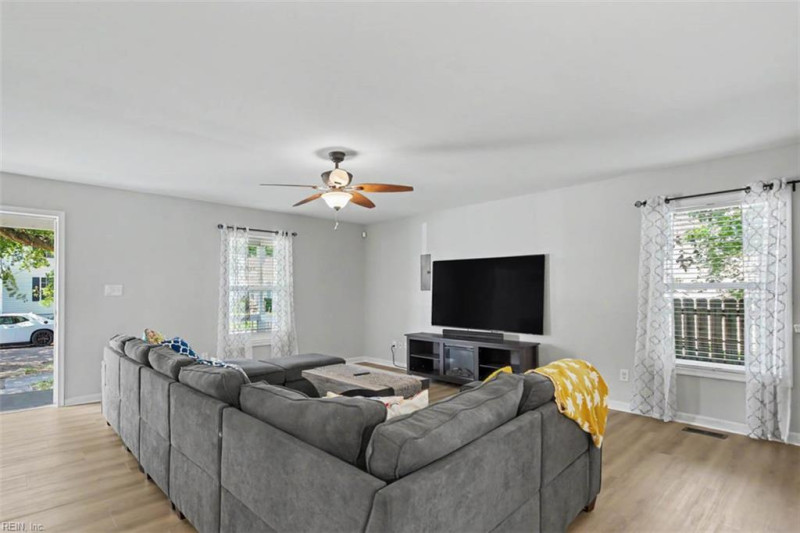 Photo 9 of 35 residential for sale in Norfolk virginia Photo 9 of 35 residential for sale in Norfolk virginia