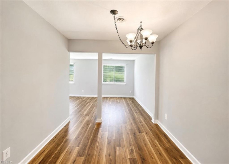 Photo 12 of 35 residential for sale in Virginia Beach virginia