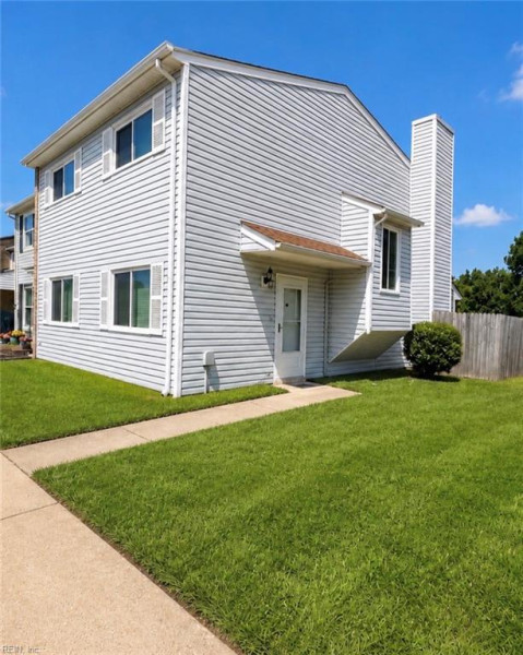 Photo 5 of 35 residential for sale in Virginia Beach virginia