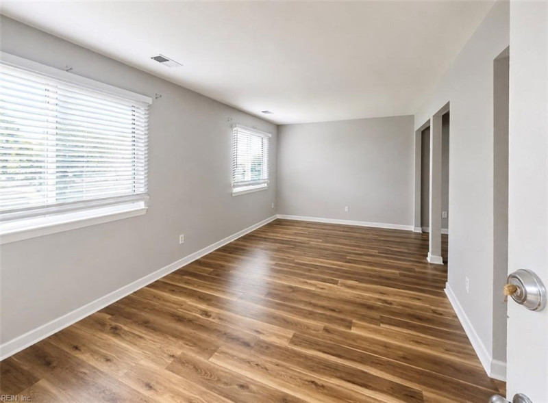 Photo 8 of 35 residential for sale in Virginia Beach virginia