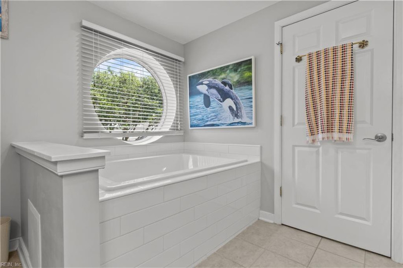 Photo 7 of 25 residential for sale in Virginia Beach virginia
