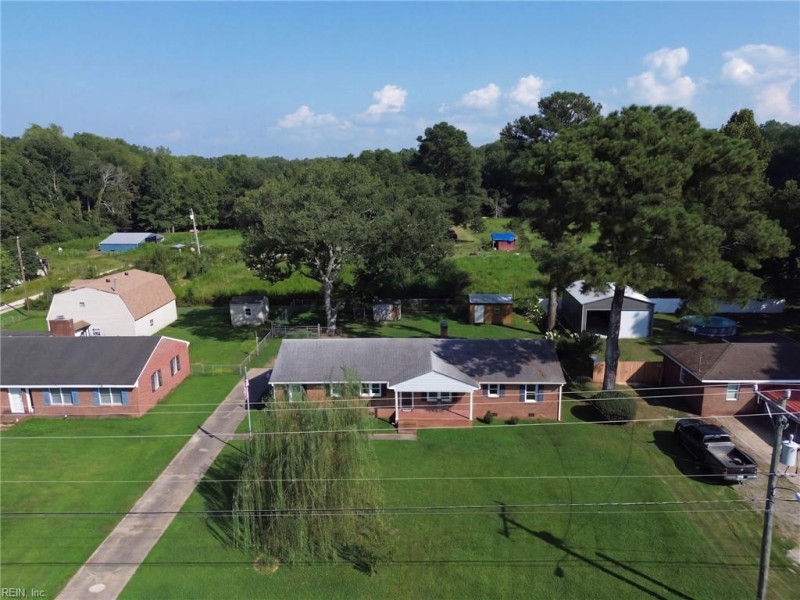 Photo 34 of 46 residential for sale in Suffolk virginia