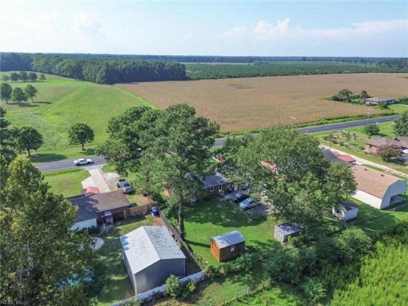 Photo 39 of 46 residential for sale in Suffolk virginia