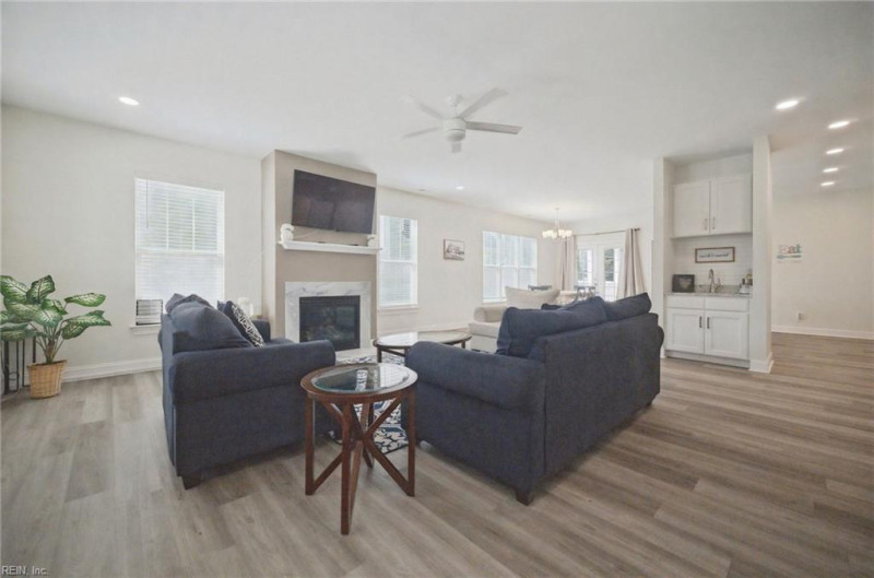 Photo 5 of 39 residential for sale in Hampton virginia Photo 5 of 39 residential for sale in Hampton virginia