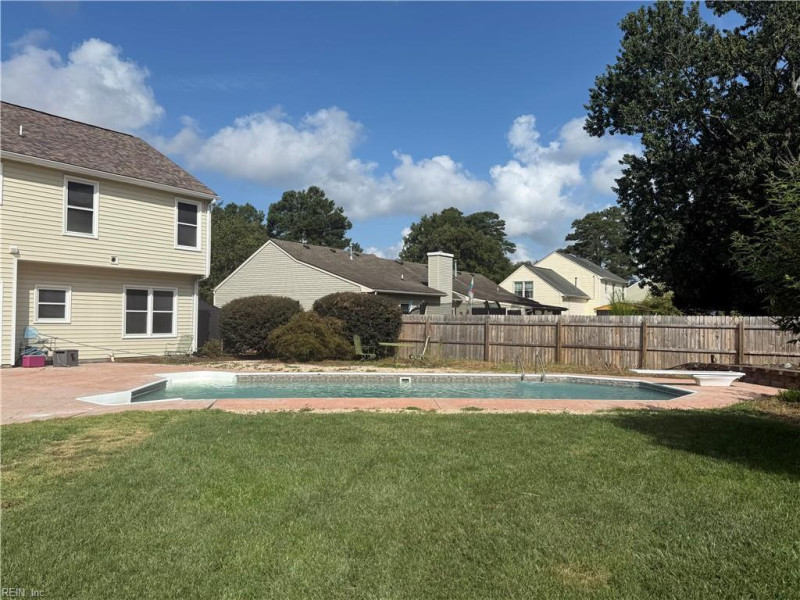 Photo 10 of 28 residential for sale in Chesapeake virginia Photo 10 of 28 residential for sale in Chesapeake virginia