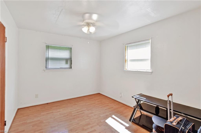 Photo 12 of 17 residential for sale in Portsmouth virginia Photo 12 of 17 residential for sale in Portsmouth virginia