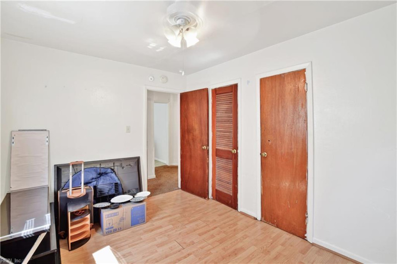 Photo 13 of 17 residential for sale in Portsmouth virginia Photo 13 of 17 residential for sale in Portsmouth virginia