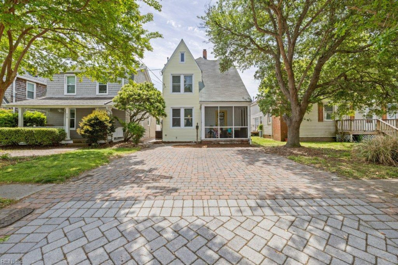 Photo 1 of 40 residential for sale in Virginia Beach virginia Photo 1 of 40 residential for sale in Virginia Beach virginia