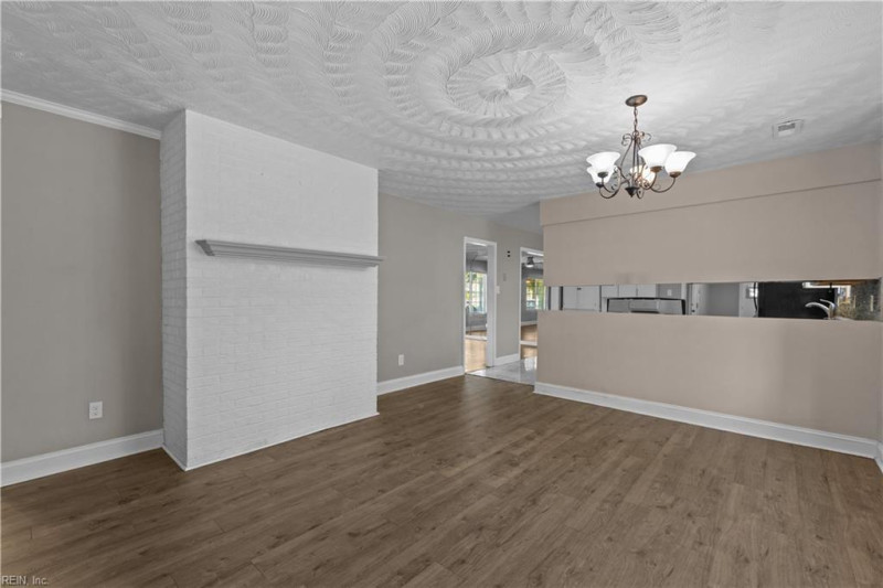 Photo 12 of 37 residential for sale in Chesapeake virginia Photo 12 of 37 residential for sale in Chesapeake virginia