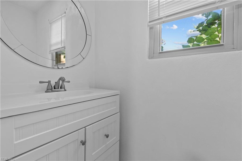 Photo 15 of 37 residential for sale in Chesapeake virginia Photo 15 of 37 residential for sale in Chesapeake virginia