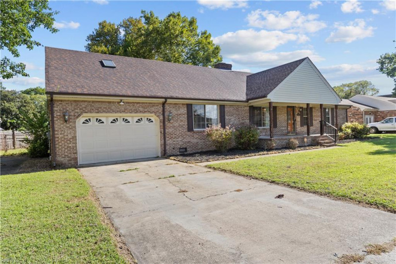Photo 3 of 37 residential for sale in Chesapeake virginia Photo 3 of 37 residential for sale in Chesapeake virginia