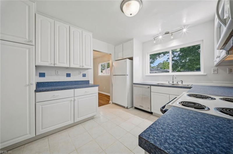 Photo 12 of 40 residential for sale in Virginia Beach virginia Photo 12 of 40 residential for sale in Virginia Beach virginia