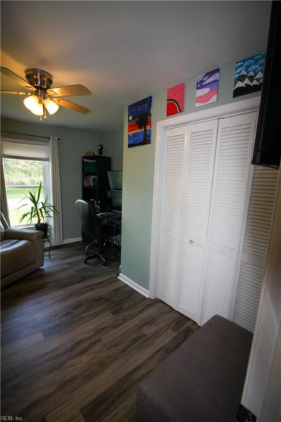 Photo 26 of 48 residential for sale in Chesapeake virginia