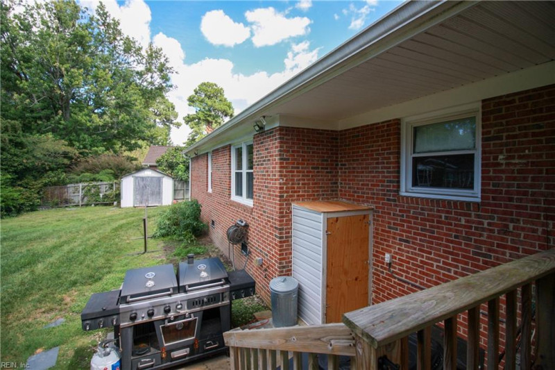 Photo 41 of 48 residential for sale in Chesapeake virginia