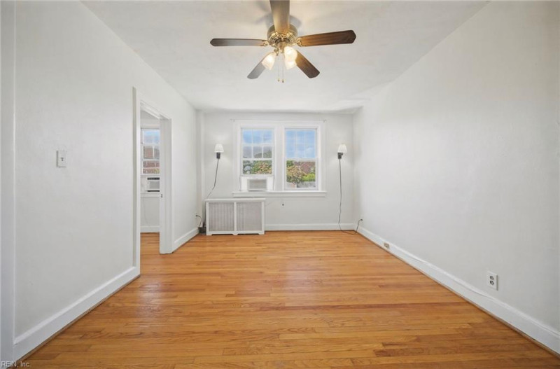 Photo 12 of 33 residential for sale in Norfolk virginia Photo 12 of 33 residential for sale in Norfolk virginia