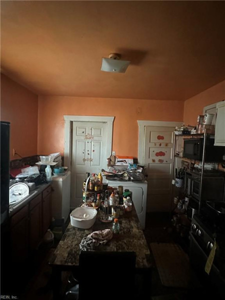 Photo 7 of 15 residential for sale in Norfolk virginia