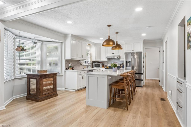 Photo 14 of 49 residential for sale in Poquoson virginia