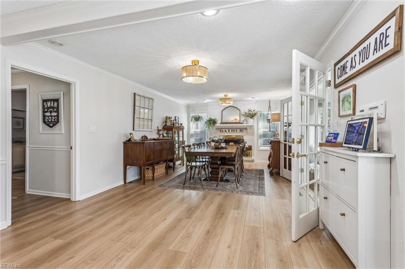 Photo 19 of 49 residential for sale in Poquoson virginia