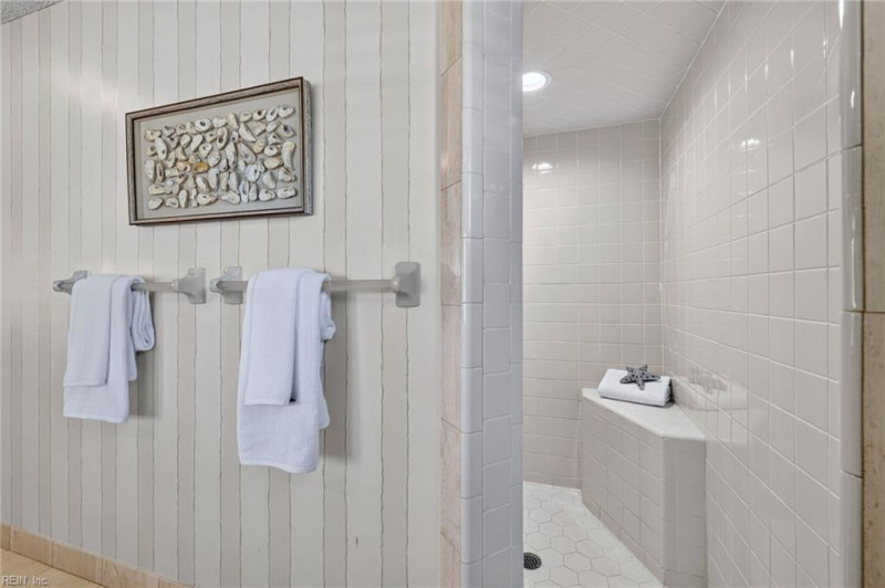 Photo 34 of 50 residential for sale in Virginia Beach virginia
