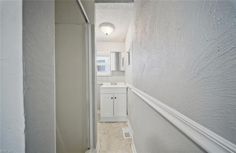 Photo 26 of 34 residential for sale in Norfolk virginia Photo 26 of 34 residential for sale in Norfolk virginia