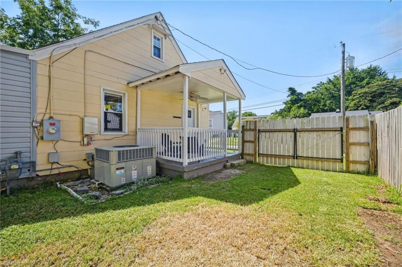 Photo 34 of 50 residential for sale in Norfolk virginia Photo 34 of 50 residential for sale in Norfolk virginia