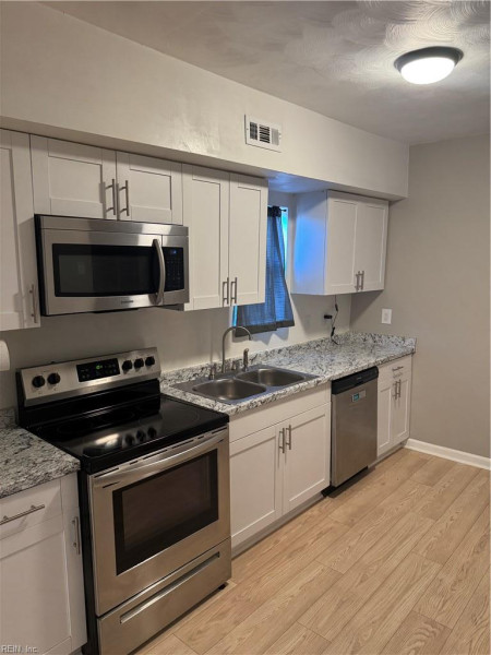 Photo 3 of 31 residential for sale in Norfolk virginia Photo 3 of 31 residential for sale in Norfolk virginia