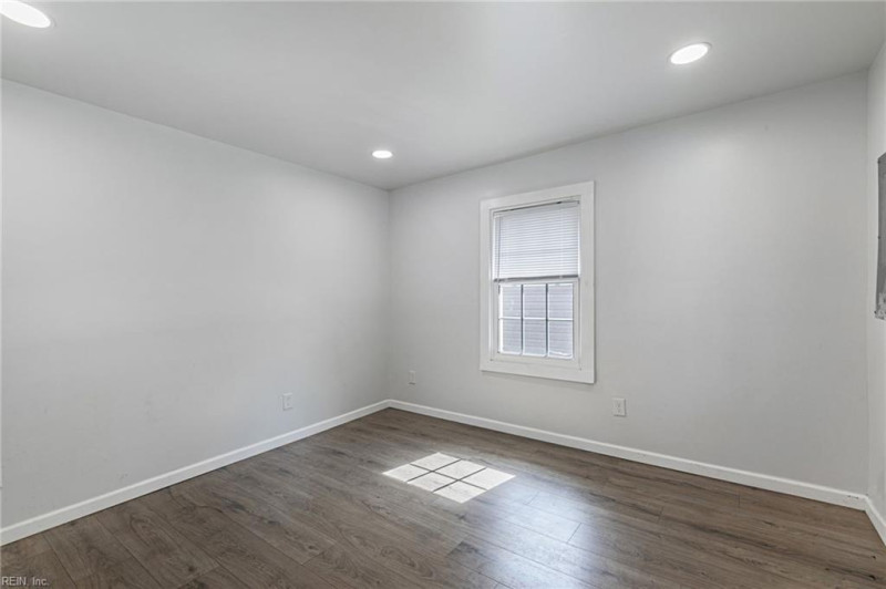 Photo 13 of 25 residential for sale in Suffolk virginia Photo 13 of 25 residential for sale in Suffolk virginia
