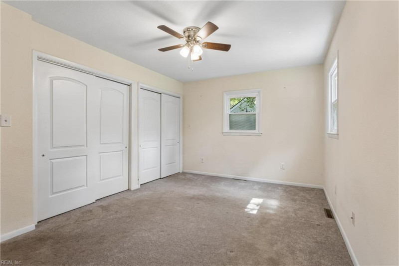 Photo 23 of 42 residential for sale in Williamsburg virginia