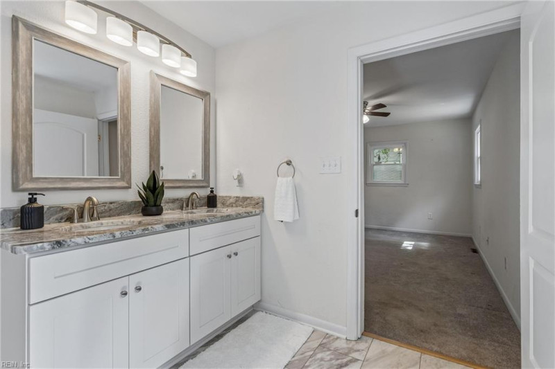 Photo 27 of 42 residential for sale in Williamsburg virginia