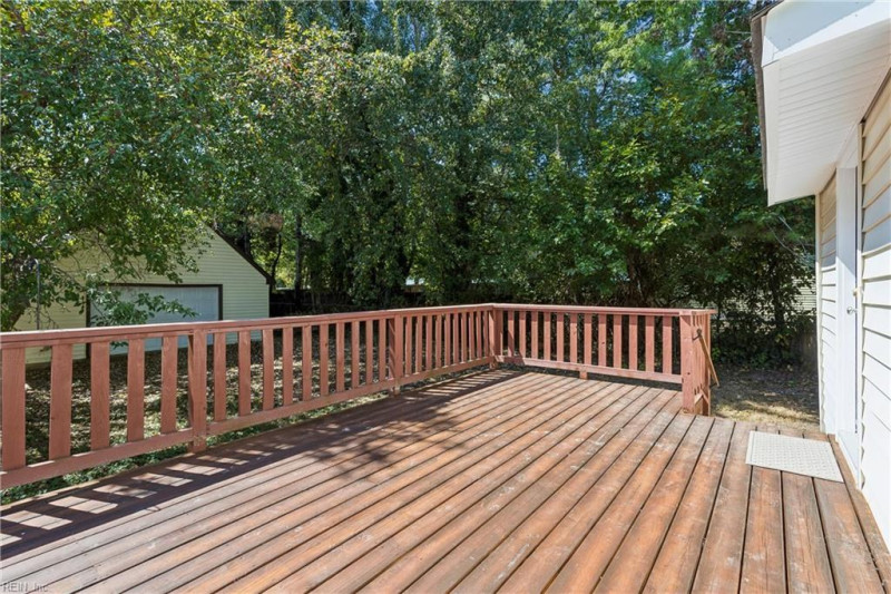 Photo 30 of 42 residential for sale in Williamsburg virginia