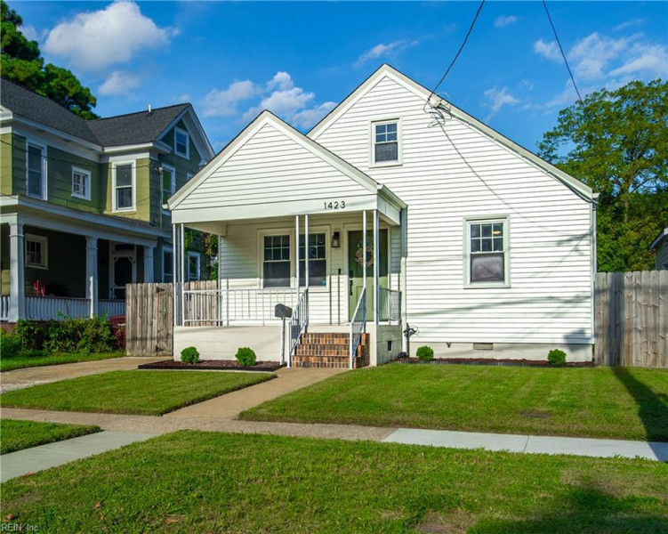 Photo 1 of 27 residential for sale in Chesapeake virginia Photo 1 of 27 residential for sale in Chesapeake virginia