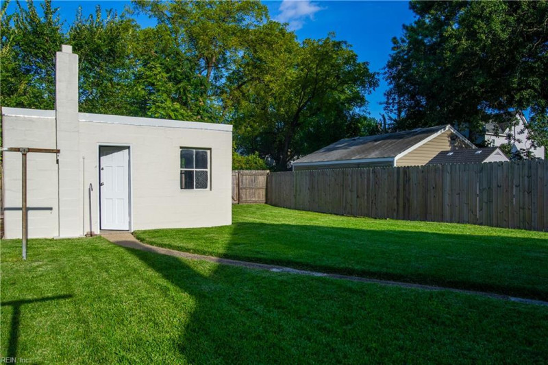 Photo 5 of 27 residential for sale in Chesapeake virginia Photo 5 of 27 residential for sale in Chesapeake virginia