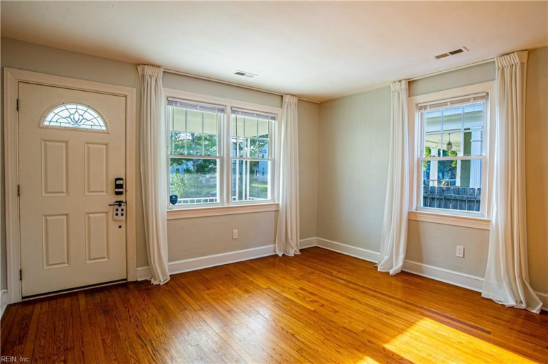 Photo 7 of 27 residential for sale in Chesapeake virginia Photo 7 of 27 residential for sale in Chesapeake virginia